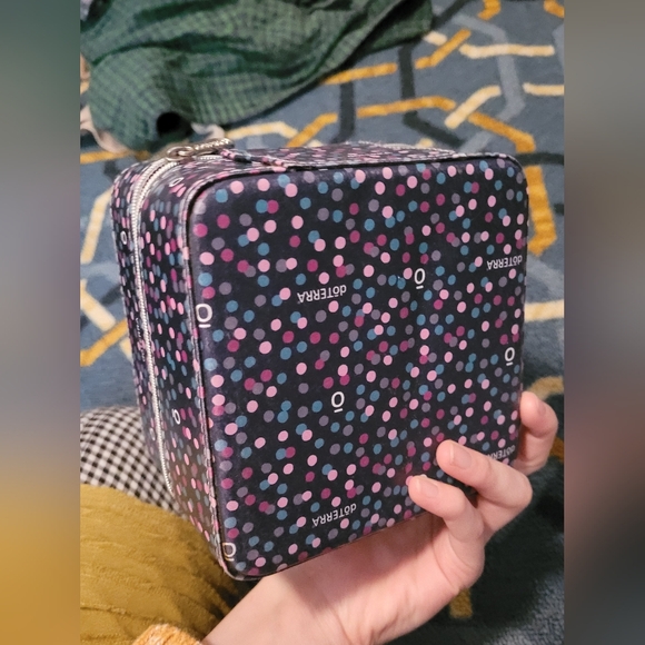 dōTERRA Oils Box - Picture 4 of 6